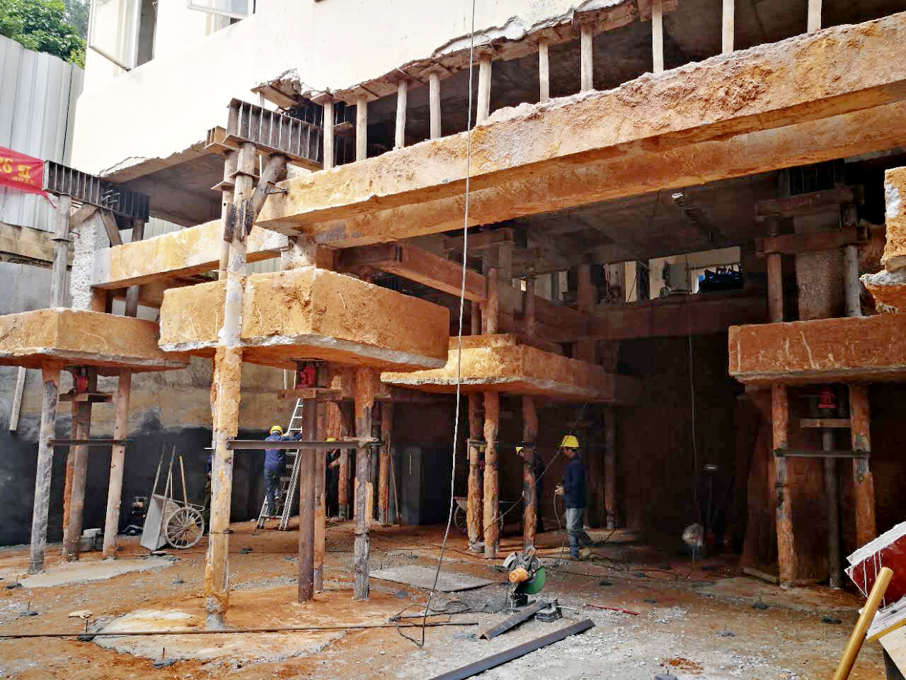 砖混结构房屋如何加固补强_房屋加固-广东中青建筑科技有限公司